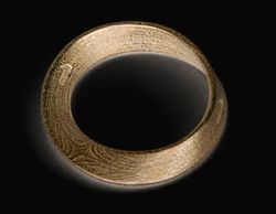 Mobius Ring
